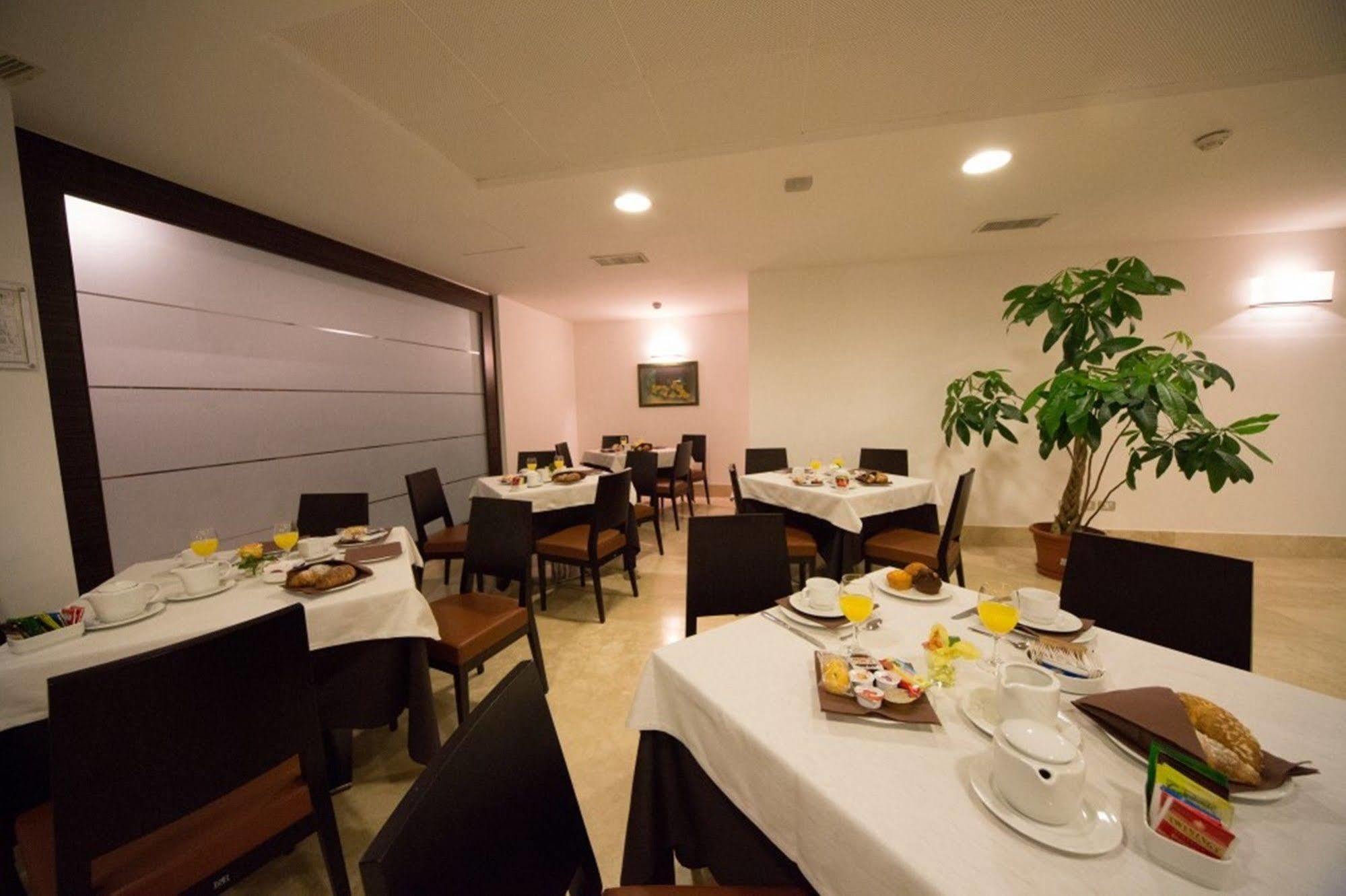 Centrum Palace Hotel & Resorts Campobasso Dış mekan fotoğraf
